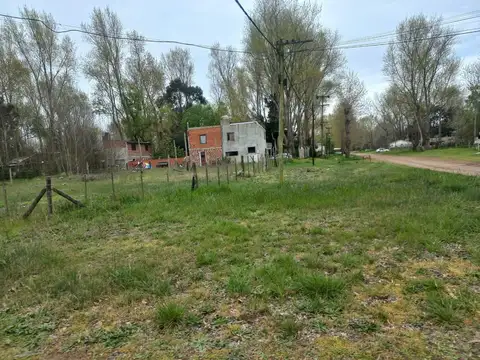 Terreno en Venta 30  mts Fondo