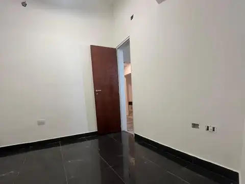 Depto Tipo Casa en Alquiler de 2 dormitorios