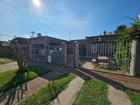 VENTA CASA 5 AMBIENTES EN JOSE C PAZ