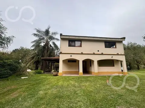 Casa en Alquiler de 4 dormitorios
