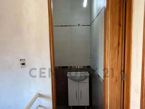 Casa 3 ambientes con 2 baños