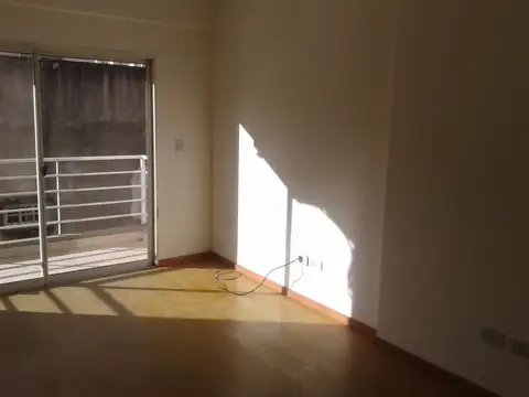 Departamento en Almagro Sur