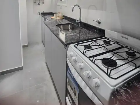 Hermoso departamento reciclado a nuevo y equipado.