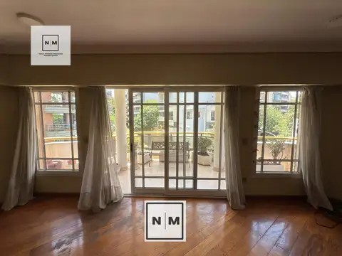 Departamento en Venta con 2 cocheras