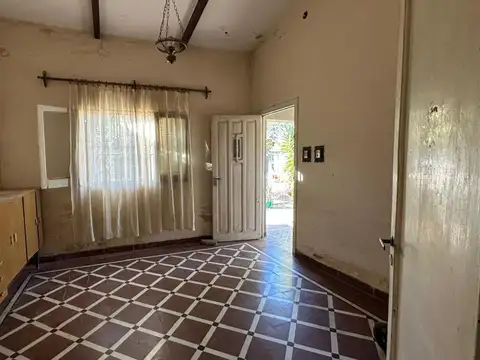 EN VENTA CASA A REFACCIONAR EN RIO CEBALLOS