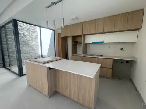 Casa en Venta en Mayor Drummond, USD 190.000