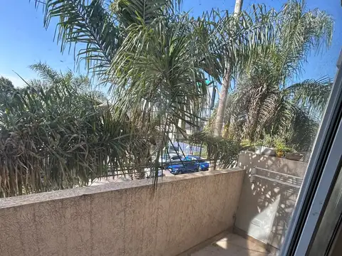 Depto Tipo Casa en Alquiler en Ituzaingó, $ 700.000