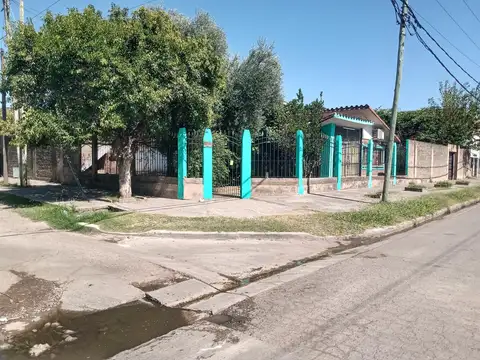 Icalma al 5500 esquina Echaurri