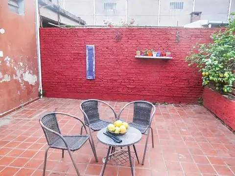 Casa en Alquiler con 1 cochera
