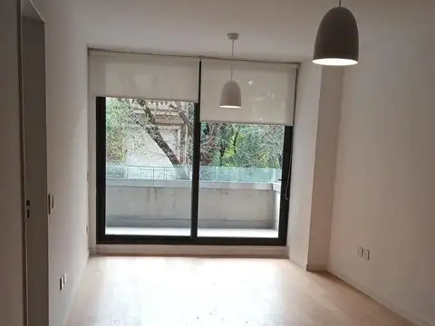 Departamento en Alquiler en Belgrano Chico, USD 950