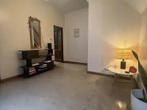 Depto Tipo Casa en Venta en Caballito, USD 219.000