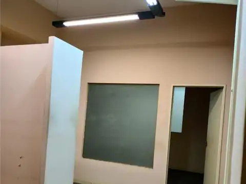 Oficina en Venta 90 años