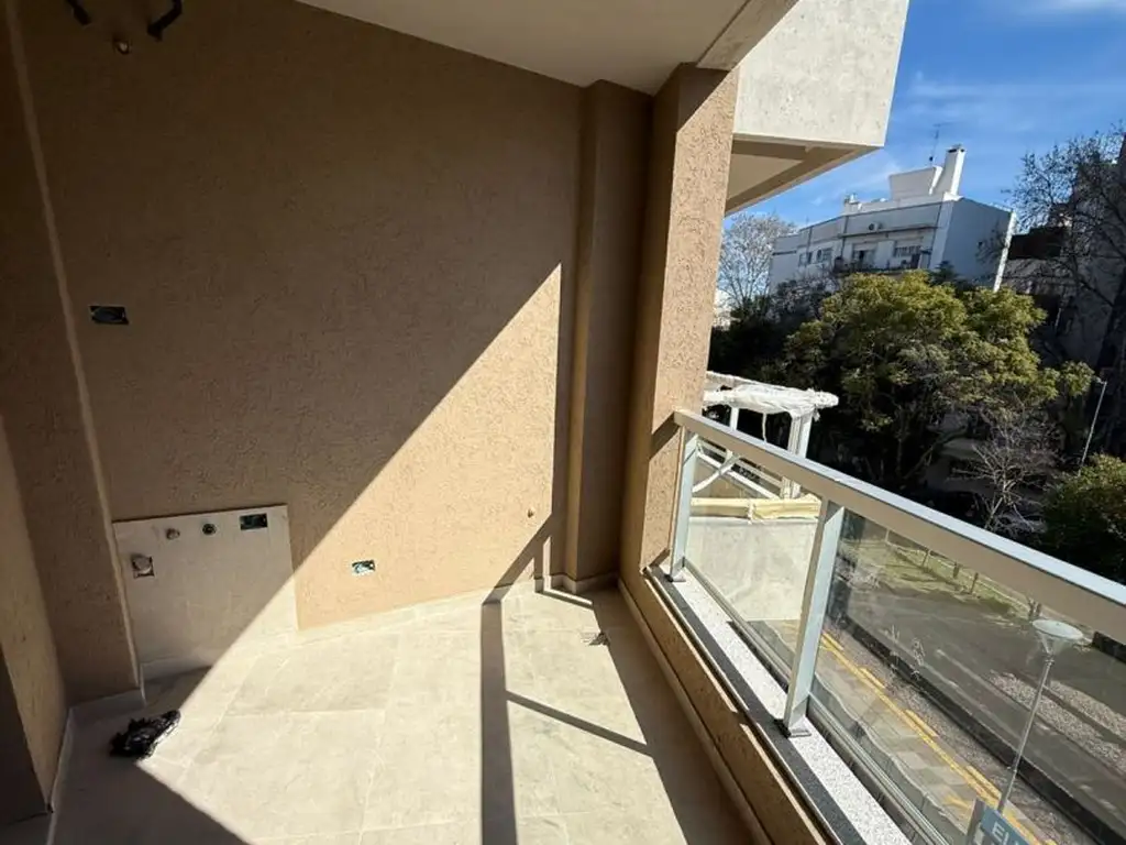 GUTEMBER 3350 - Entrega Julio 2025