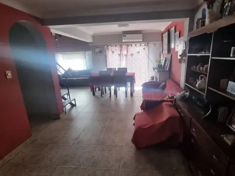 Local en Venta en González Catan, USD 270.000