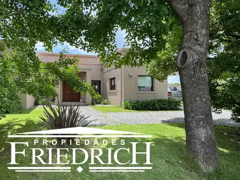 Club De Campo Los Puentes