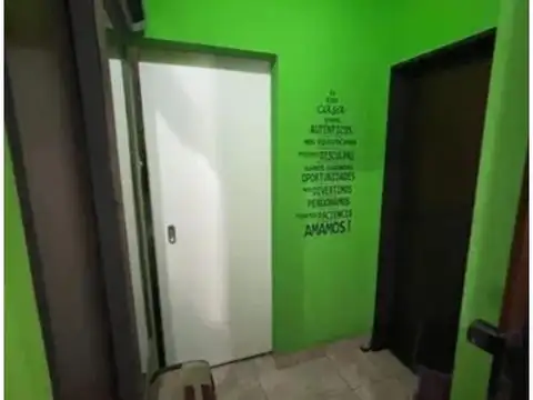 Depto Tipo Casa en Venta con 1 cocheras