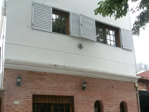Depto Tipo Casa en Alquiler de 2 dormitorios