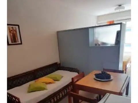 Departamento en Alquiler Temporal en Miramar, USD 11.111