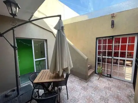 OPORTUNIDAD PH 3 AMBIENTES CON COCHERA ESCUCHA OFERTA