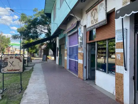 Venta de Locales y Departamentos en esquina en San Jose, Almirante Brown