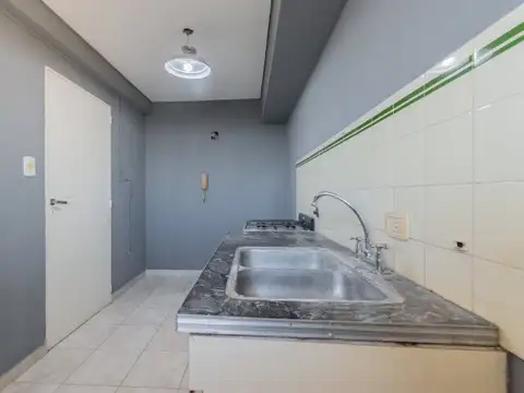 Departamento 3 ambientes con balcón en piso 10- Apto crédito