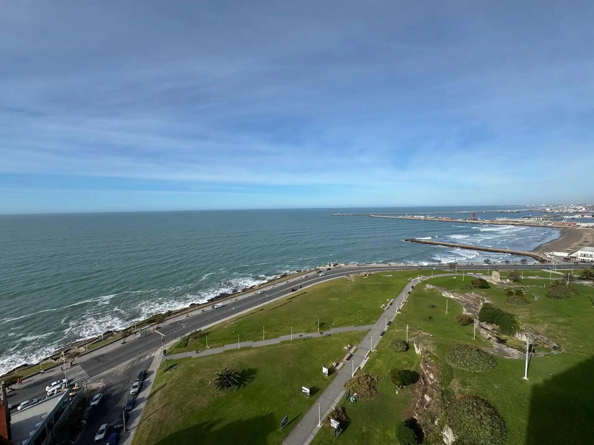Depto 3 amb, 80m² con cochera y vista al mar — Parque San Martín