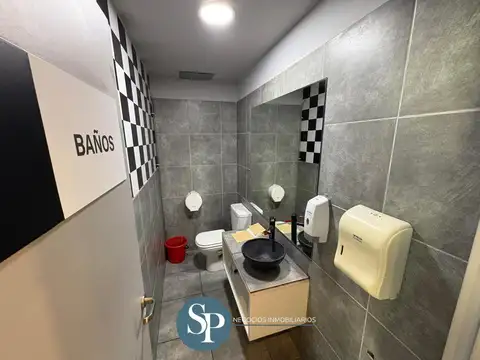 Las Piedras Small Center