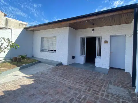 PH - IMPECABLE, COCHERA. 2 DORMITORIOS, JARDIN, PATIO CON PARRILLA, TERRAZA