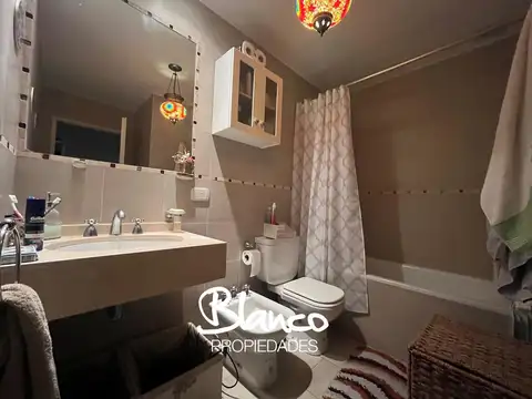 Departamento en Venta en Boulevard Del Sol, USD 165.000