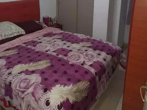 Venta en Block en Florencio Varela– Dos Viviendas Espacio Para Emprendimiento
