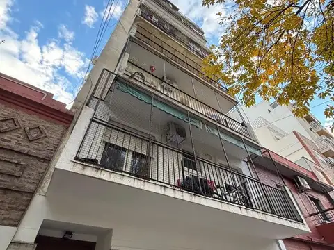 Venta Depto 2 Amb con Balcón en Caballito