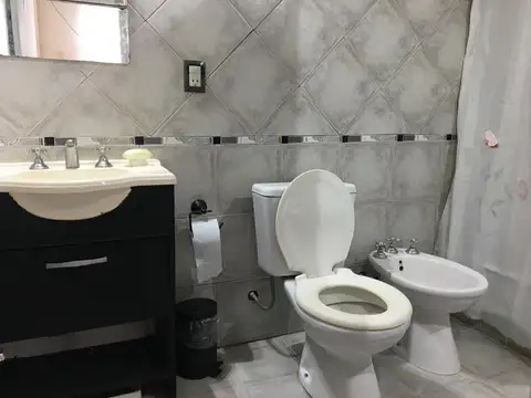 Casa en Venta en Villa Gobernador Udaondo, USD 90.000
