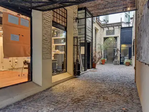 Local en Venta en Almagro, USD 620.000