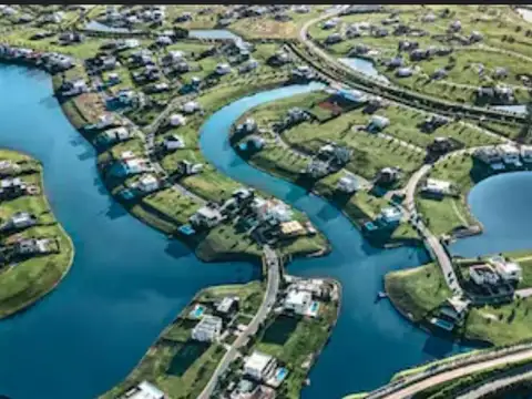 Terreno en Amarras al LAgo , Puertos del lago.