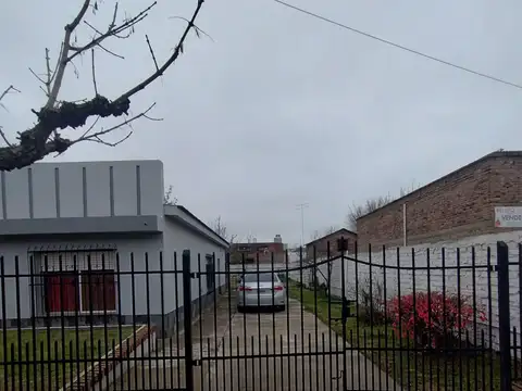 Casa en Venta en Villa Regina, USD 165.000