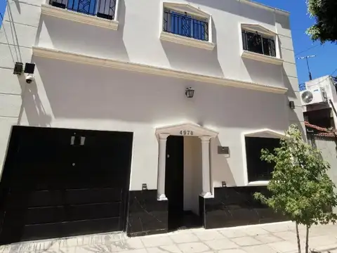 Casa 5 amb 3 baños fondo garaje imp estado