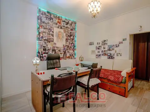 Depto Tipo Casa 4 ambientes con 3 baños