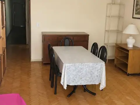 Avenida Rivadavia 2200