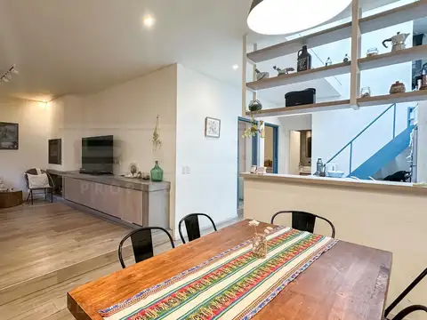 Depto Tipo Casa en Venta de 3 ambientes