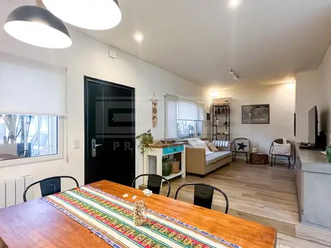 Depto Tipo Casa en Venta de 2 dormitorios