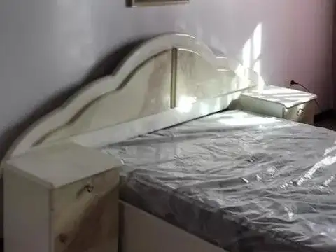 Depto Tipo Casa 4 ambientes con 1 baño