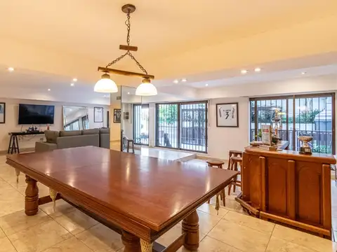 Departamento en Venta con 2 cocheras