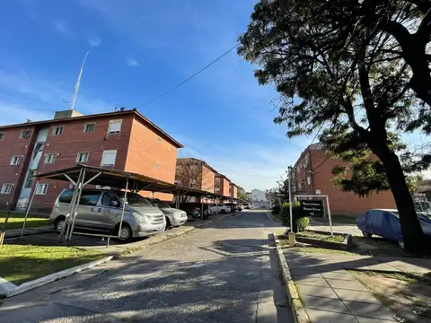 Departamento en Venta en El Palomar, USD 74.000