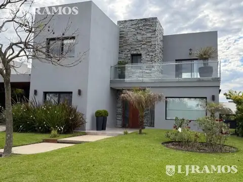 Casa en venta en el Barrio Vistas, PUERTOS / ESCOBAR