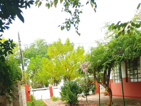 Casa en venta en Moises Ville. Oportunidad comercio