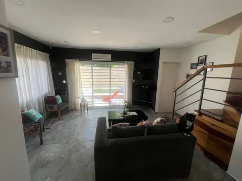 Casa en Venta en Temperley, USD 199.000