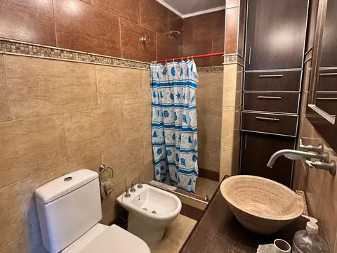 Casa en Alquiler en Lisandro Olmos Etcheverry, $ 1.500.000