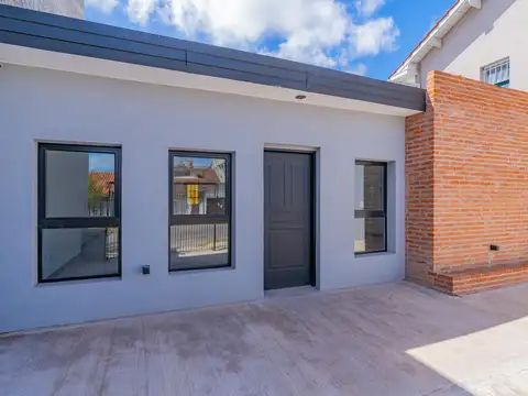 Casa 3 amb con Patio