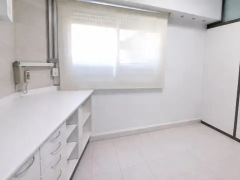 Oficina en Venta en Floresta, USD 78.000