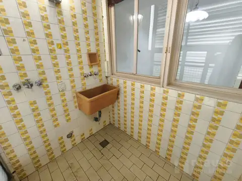 3 ambientes en alquiler uso exclusivo para oficina en Barrio Norte